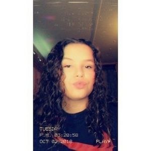Meet your Posher, Tierra